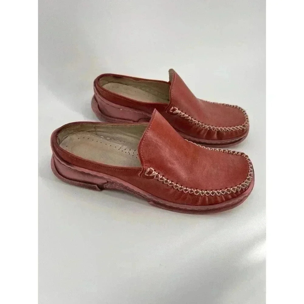 BESTELLO PAPILLON RED SLIDE ON MULE EXCELLENT CONDITION SIZE EU 37 US 6.5 UK 4.5